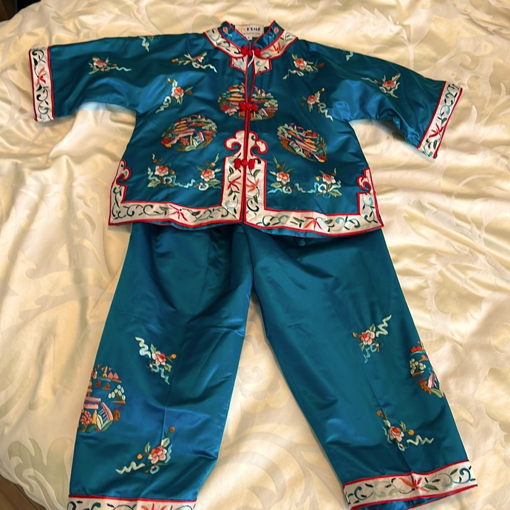 NWT ESME Chinese silk child’s set